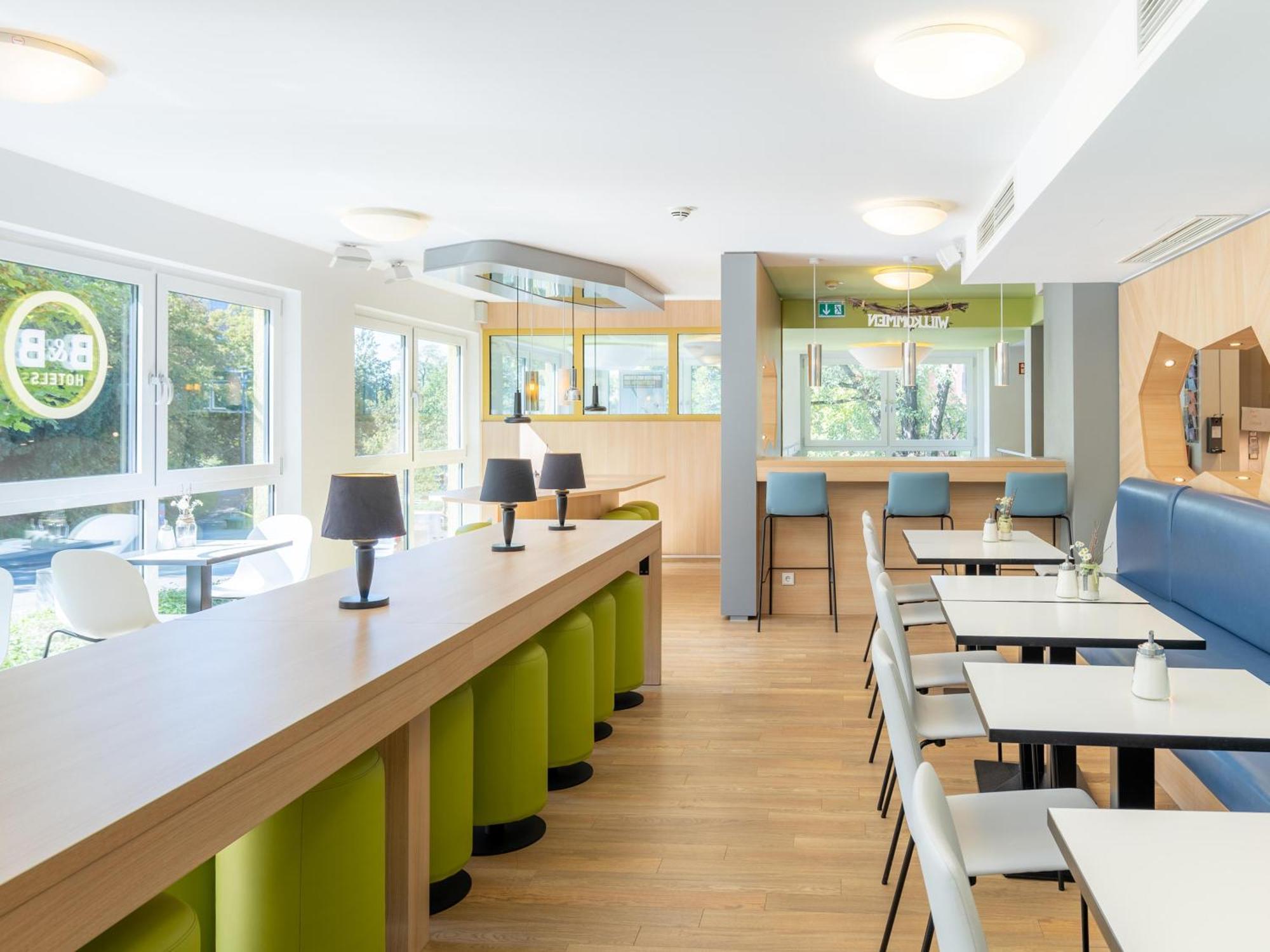 B&B Hotel Stuttgart-City Exteriér fotografie
